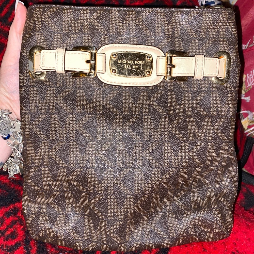 Michael Kors crossbody